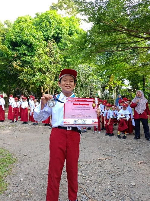 Siswa Sekolah Semangat Bangsa meraih prestasi